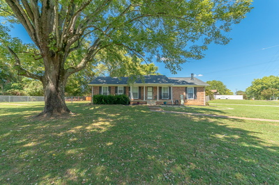 1880 Patricia Dr