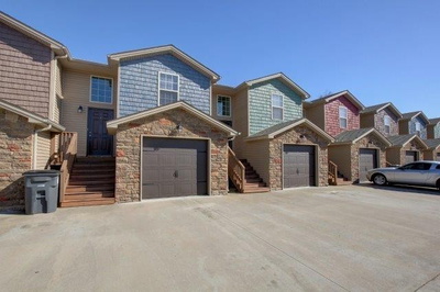1718 Thistlewood Drive #B