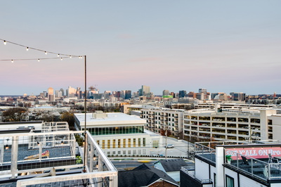 2809 Delaware Avenue