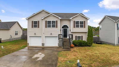 1384 Constitution Dr