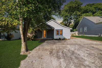 1008 Bales St