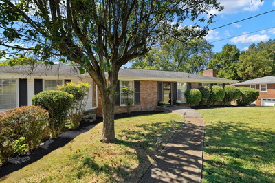 112 Blue Hills Ct