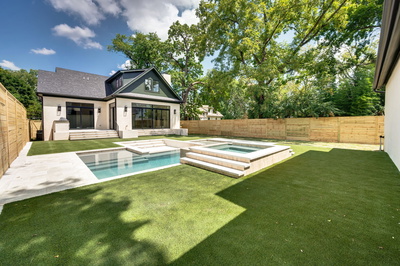 Exterior view of 1505 Cedar Ln in Nashville, TN