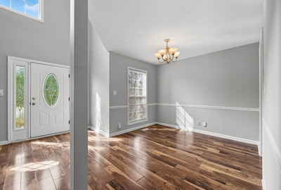 3391 Queensbury Rd