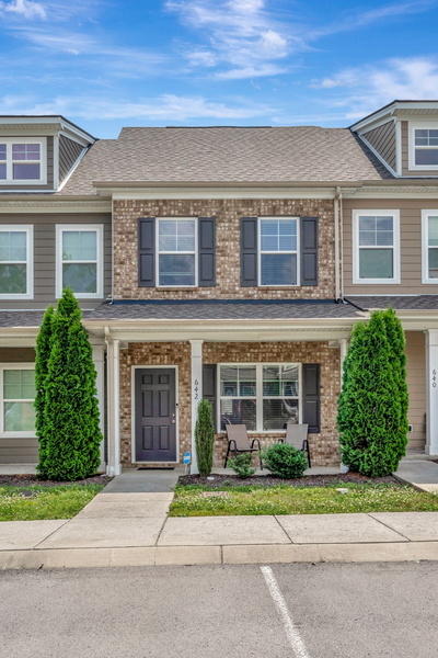 642 Bradburn Village Cir