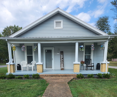 300 S Russell St