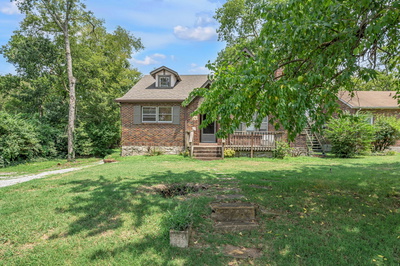 402 Acklen Park Dr