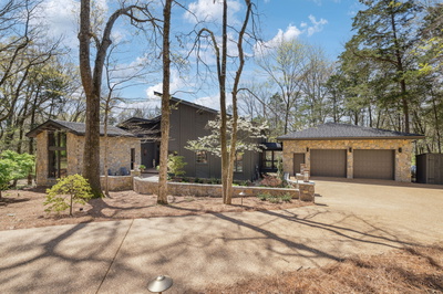 Exterior view of 1006 Scramblers Knob in Franklin, TN