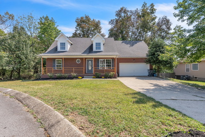 522 Acorn Way