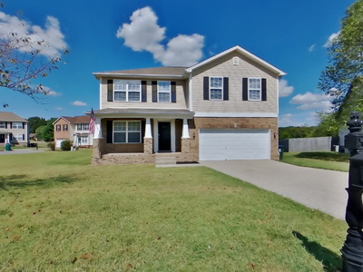 312 W Winterberry Trl