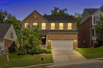 7936 Oakfield Grv