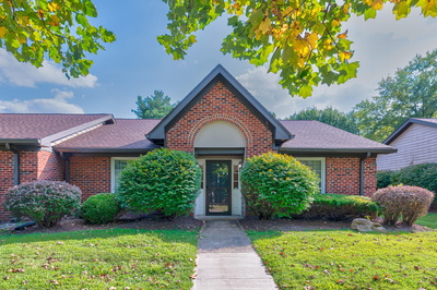 218 Highland Villa Cir