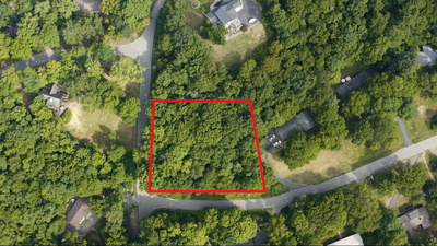 1215 Brentwood Ln
