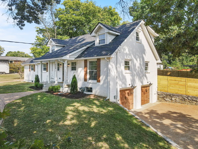 114 Luna Ln