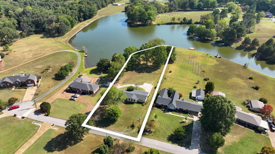 107 Haynes Ln