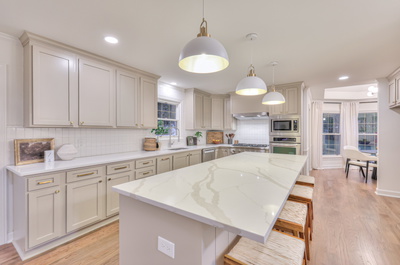 9301 Arrowhead Ct