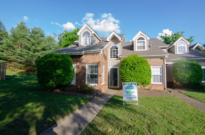 313 Yorkshire Cir