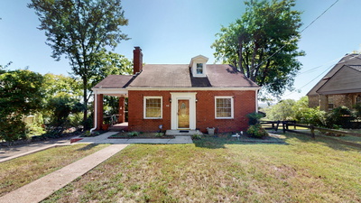 2124 Cliff Dr