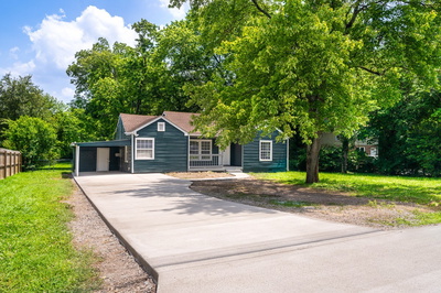 806 Drummond Dr