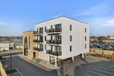245 Hermitage Ave