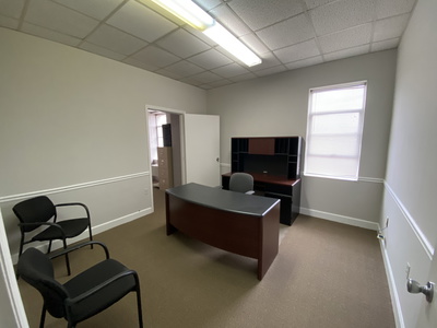 315 W Main St