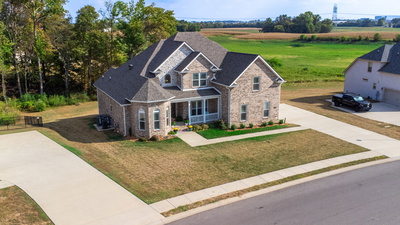1121 Archibald Dr