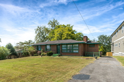 2434 Chapman Dr