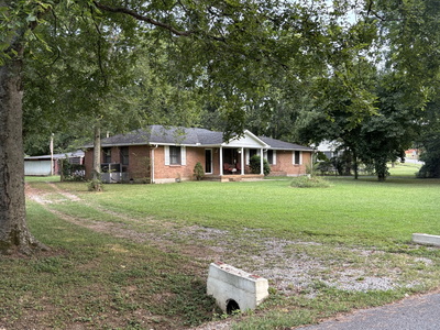 456 Ewing Ln