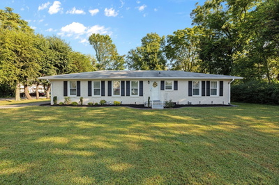 2407 E Main St