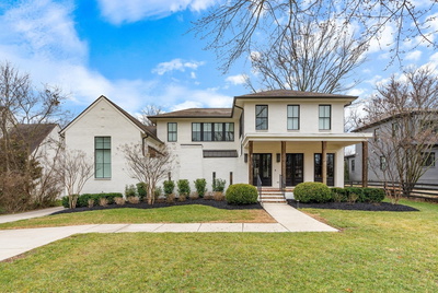 915 Glendale Ln