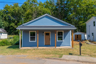 885 Granada Ave
