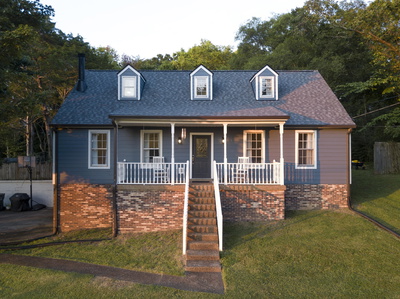 607 Quarter Horse Ln