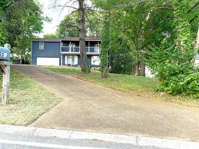 608 River Ridge Ct