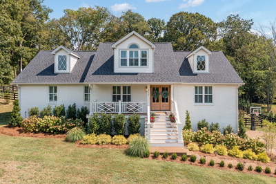 211 Green Valley Blvd