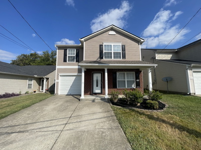 2872 Creekbend Dr
