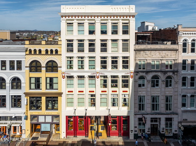 418 S Gay St