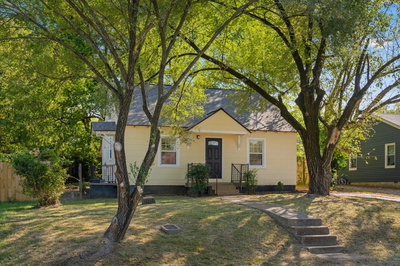 1114 Woodard St
