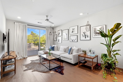 1260 Martin St
