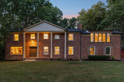 Exterior view of 6332 Mapledale Ln in Brentwood, TN