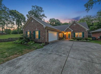 226 Wrennewood Ln
