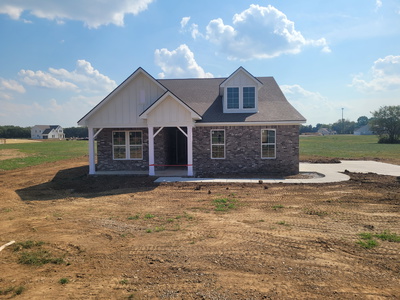 1434 Charles Dr