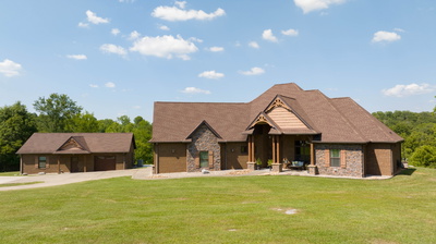 1015 Lakewood Dr