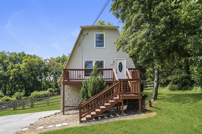 325 Hickory Dr