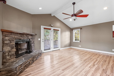 597 Whispering Hills Dr