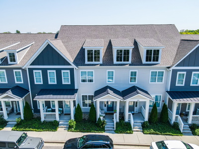 219 Ribbon Ln