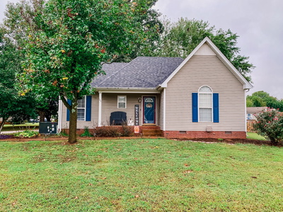 102 Tyler Dr