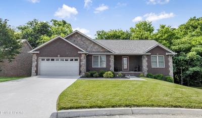 6305 Glen Eagle Lane