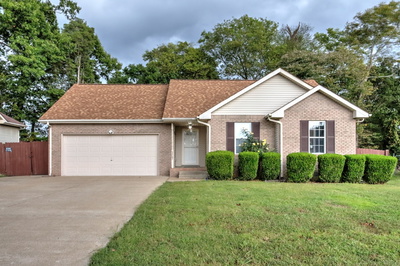 3267 N Senseney Cir