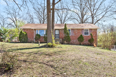 Exterior view of 26 Binks Dr in Clarksville, TN