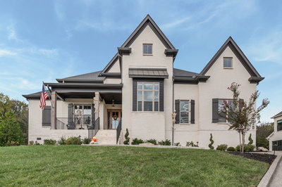 1025 Pasadena Dr